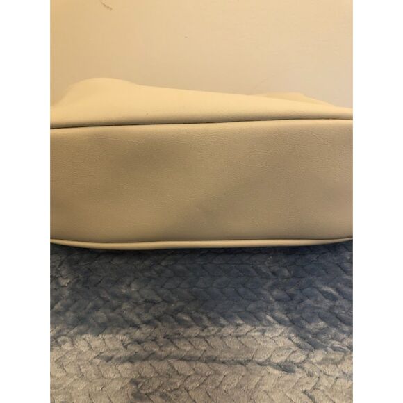 Simply Vera Vera Wang Ganesa Shoulder Bag/Crossbody - Picture 10 of 15